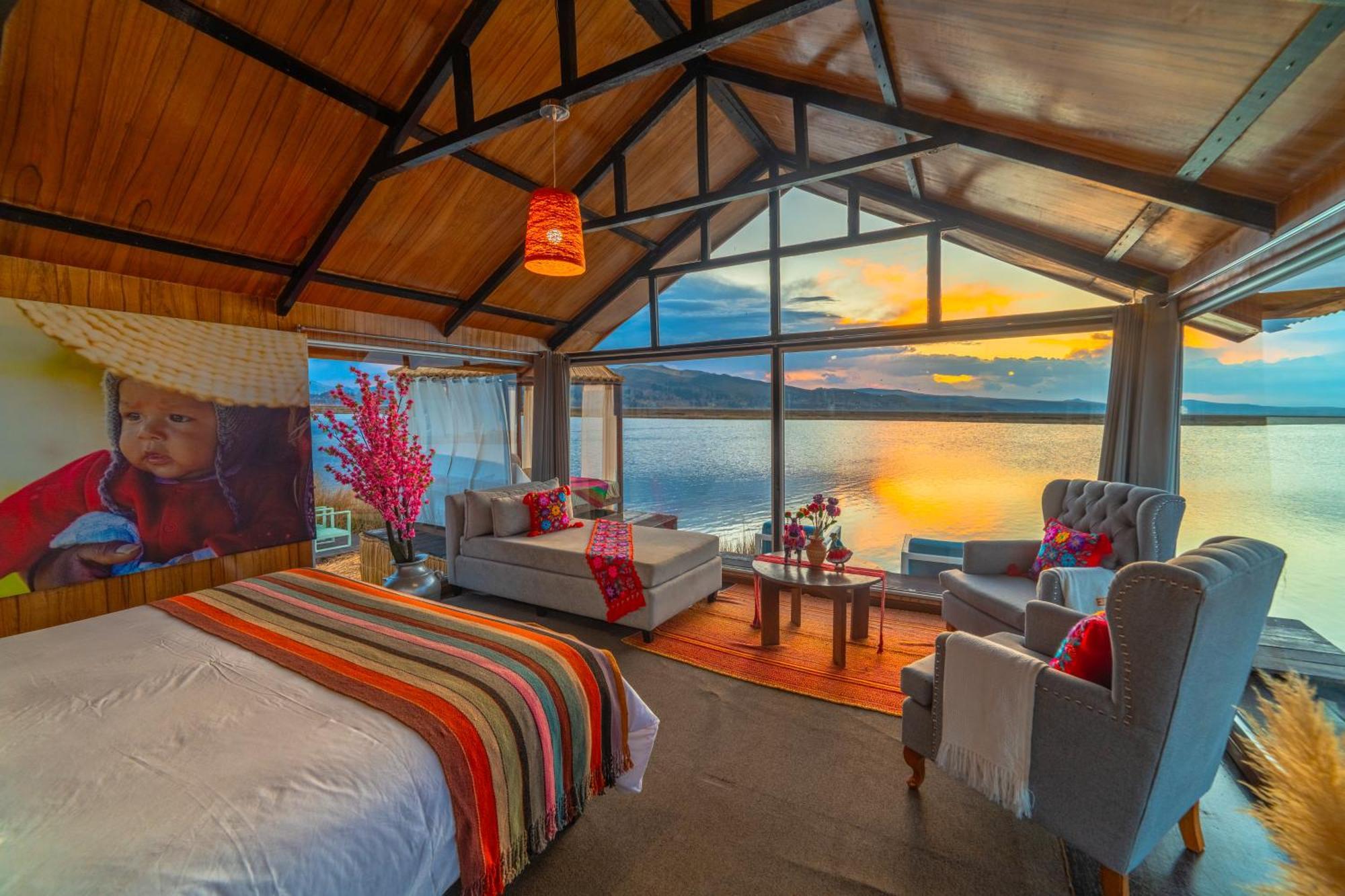 Uros Kay Pacha Lodge Puno Room photo