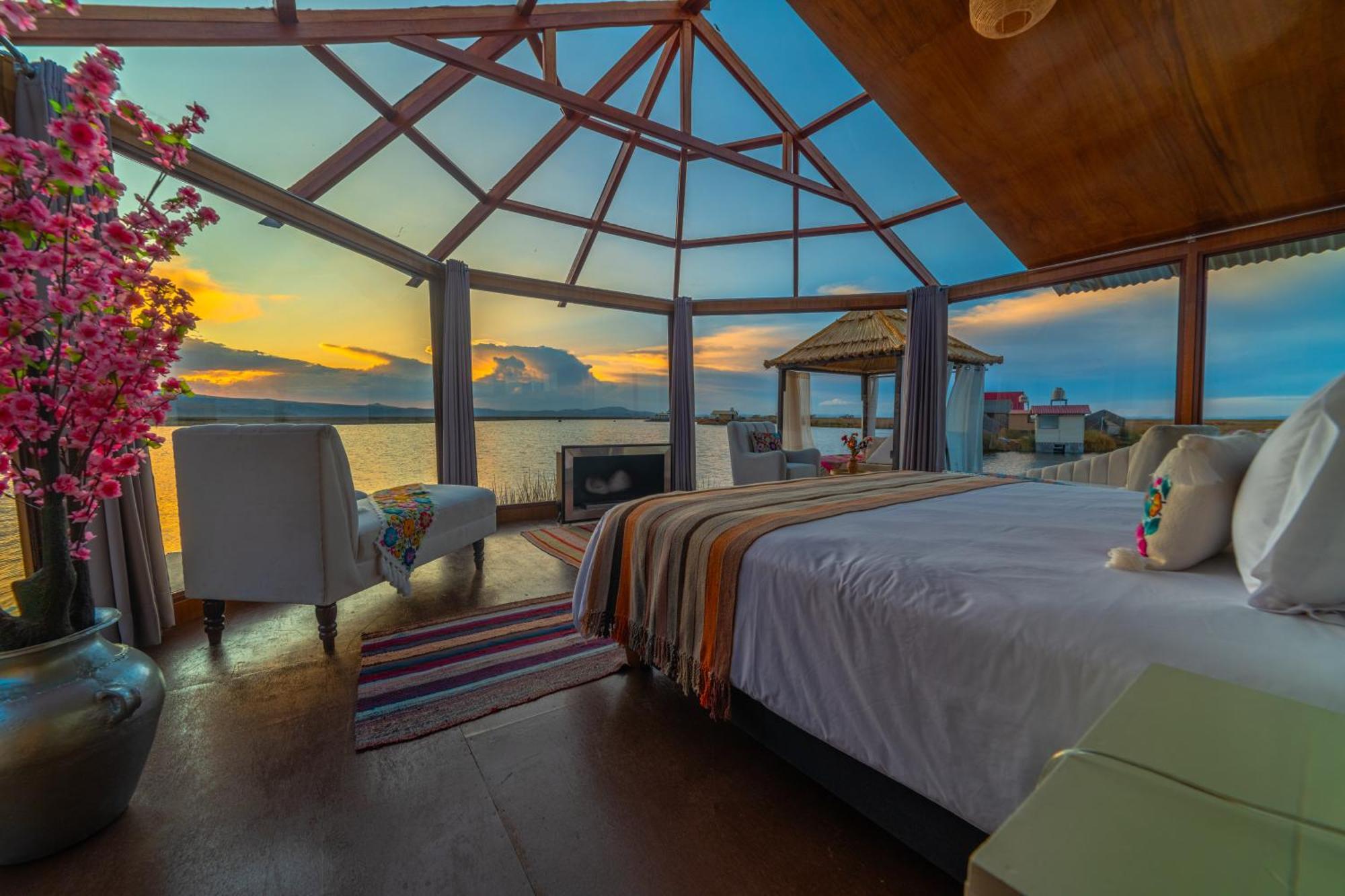 Uros Kay Pacha Lodge Puno Room photo