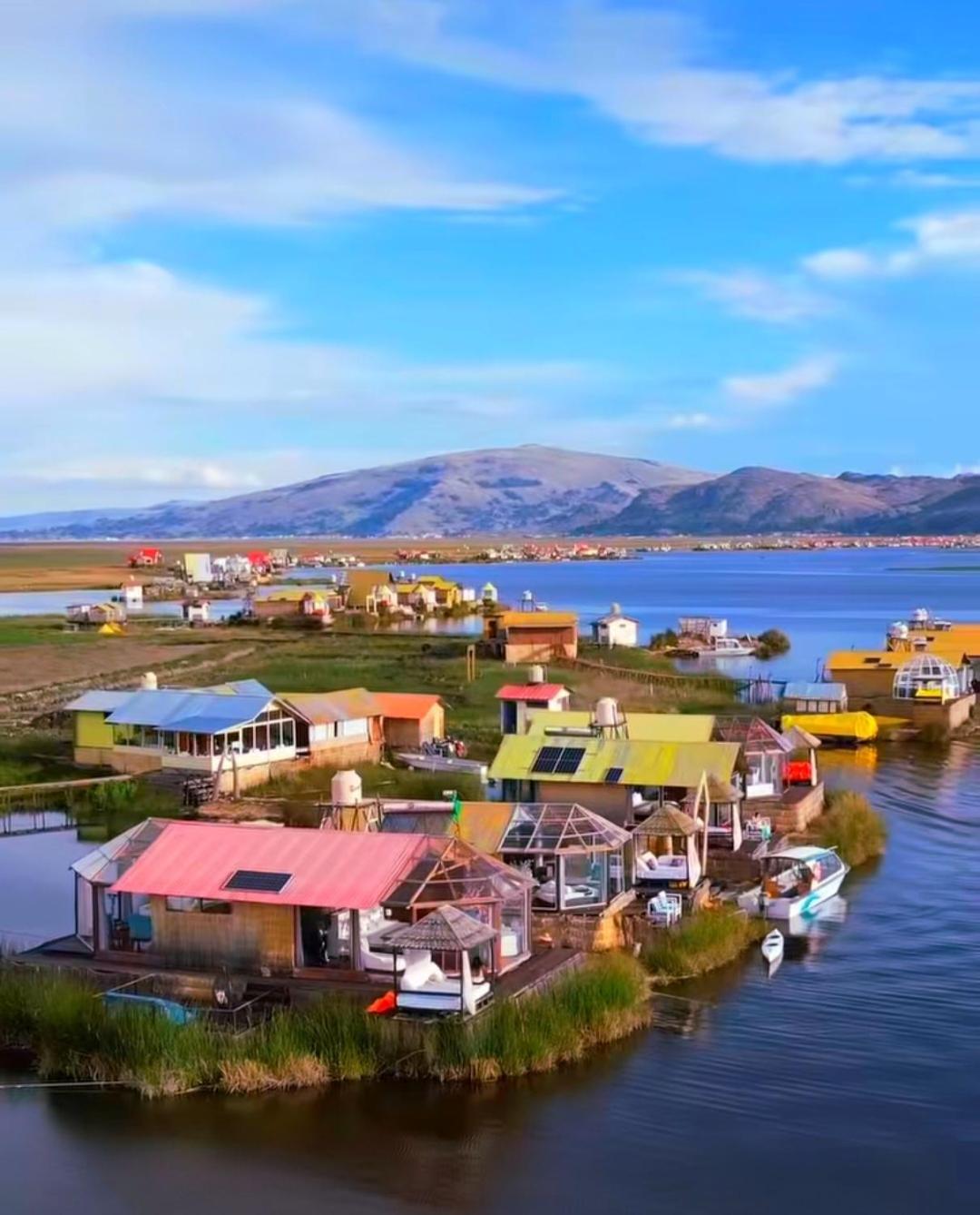 Uros Kay Pacha Lodge Puno Exterior photo